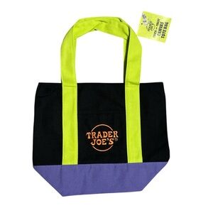 Trader Joe’s, trick-or-treat canvas mini tote bag  NWT F-16
